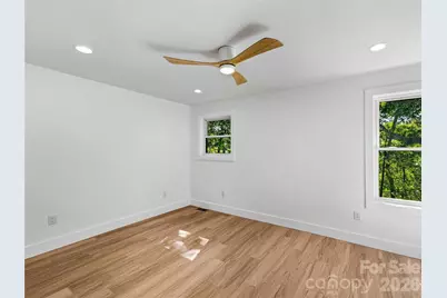 210 Overlook Lane, Marshall, NC 28753 - Photo 14