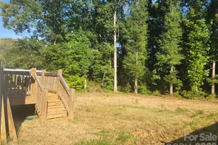 222 Gravel Hill Ct, Taylorsville, NC 28681 - Photo 2