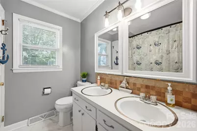 718 E Hoke Street, Lincolnton, NC 28092 - Photo 12