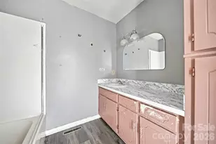 402 S Ashe Ave, Newton, NC 28658 - Photo 36