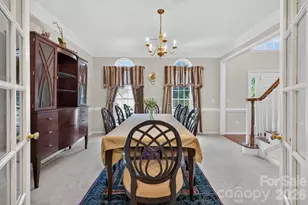 2502 Sandy Ridge Ln, Matthews, NC 28105 - Photo 10