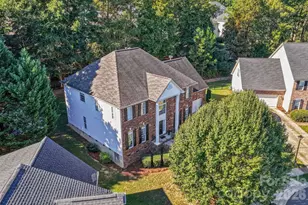 2502 Sandy Ridge Ln, Matthews, NC 28105 - Photo 2