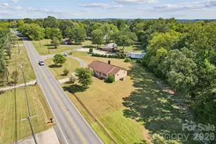 5560 Roberta Rd, Harrisburg, NC 28075 - Photo 14