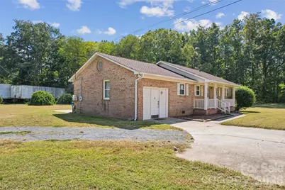 5560 Roberta Road, Harrisburg, NC 28075 - Photo 38