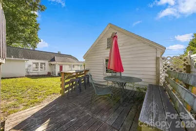 416 Kentwood Street SW, Lenoir, NC 28645 - Photo 30