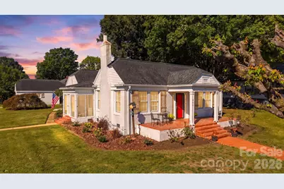 416 Kentwood Street SW, Lenoir, NC 28645 - Photo 1
