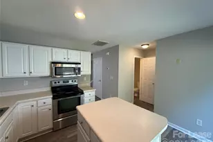 11540 Briddle Hall Ct, Charlotte, NC 28214 - Photo 6
