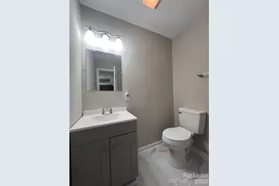 306 E Texas Avenue, Bessemer City, NC 28016 - Photo 10