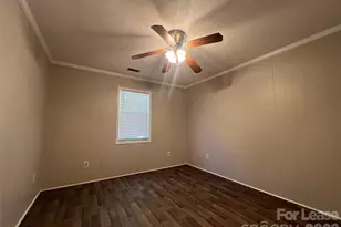 313 E Washington Ave, Bessemer City, NC 28016 - Photo 10