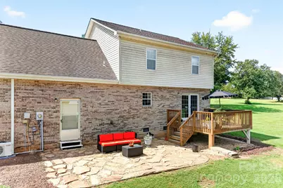 3648 Mount Olive Church Road, Newton, NC 28658 - Photo 6