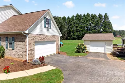 3648 Mount Olive Church Road, Newton, NC 28658 - Photo 8