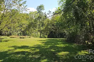 75 Oak Hill Dr, Asheville, NC 28806 - Photo 4