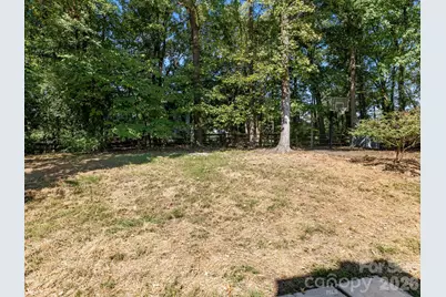 4415 Highcroft Lane, Charlotte, NC 28269 - Photo 22