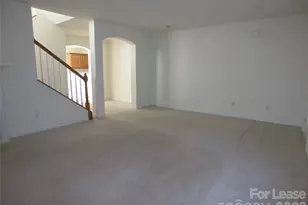 11701 Village Pond Dr, Charlotte, NC 28278 - Photo 10