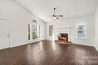 4609 Avalon Forest Lane, Charlotte, NC 28269 - Photo 6