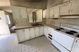 176 Mandy Ln, Union, SC 29379 - Photo 8