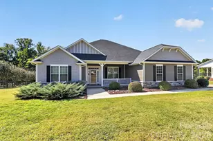 245 Glenwood Dr, Oakboro, NC 28129 - Photo 6