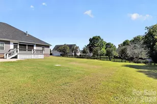 245 Glenwood Dr, Oakboro, NC 28129 - Photo 18