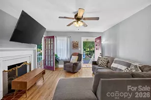 1068 14th Ave, Hickory, NC 28601 - Photo 18