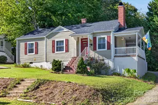 1068 14th Ave, Hickory, NC 28601 - Photo 8