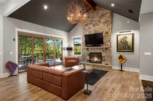 945 Somersby Park, Hendersonville, NC 28739 - Photo 4