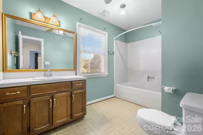 3675 10th Street None, Hickory, NC 28601 - Photo 24