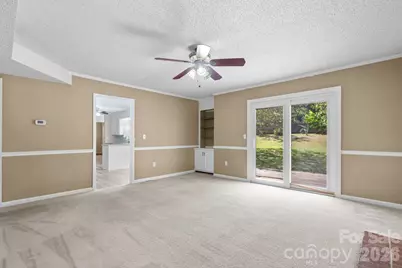 3675 10th Street None, Hickory, NC 28601 - Photo 14