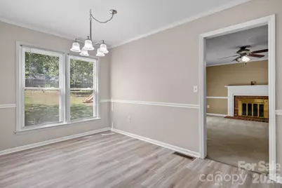 3675 10th Street None, Hickory, NC 28601 - Photo 8