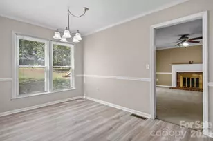 3675 10th Street None, Hickory, NC 28601 - Photo 8