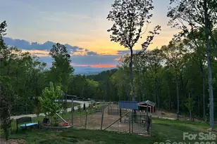 72 & 00 Jacks Paw Ln, Hendersonville, NC 28792 - Photo 26