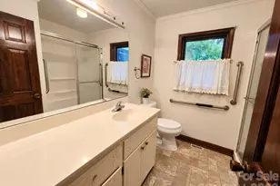 2419 Rhyneland St, Gastonia, NC 28054 - Photo 10