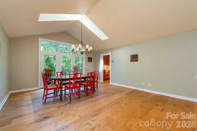 190 Ridgeview Drive, Hendersonville, NC 28792 - Photo 6