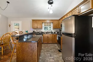 1500 Ivy Ln, Valdese, NC 28690 - Photo 8
