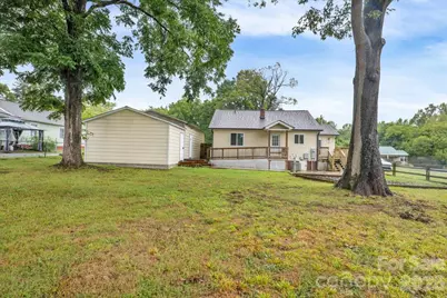 1005 Noles Drive, Mount Holly, NC 28120 - Photo 24
