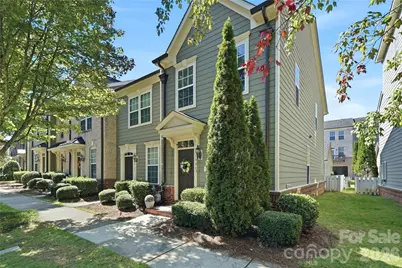 19862 Lamp Lighters Way, Cornelius, NC 28031 - Photo 2