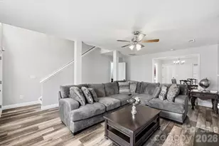 623 Finborough Ct, Charlotte, NC 28214 - Photo 2