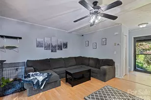 177 Forest Dr, Clyde, NC 28721 - Photo 4