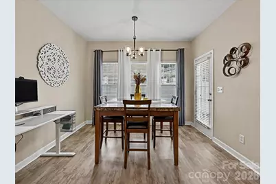 334 Bridal Veil Drive, Charlotte, NC 28217 - Photo 4