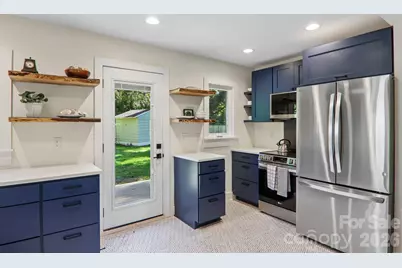 216 Vance Avenue, Black Mountain, NC 28711 - Photo 16