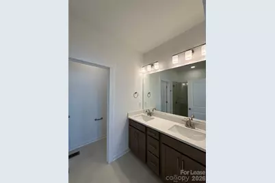 7009 Westrow Avenue #112, Charlotte, NC 28278 - Photo 12