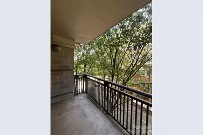 718 W Trade Street #409, Charlotte, NC 28202 - Photo 12