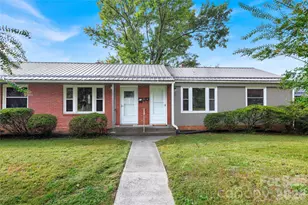 52 Elm Bend Rd, Brevard, NC 28712 - Photo 2