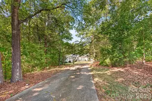 16 Cove Creek Pl SE, Concord, NC 28025 - Photo 2