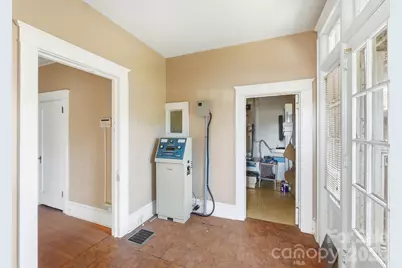 2415 E Main Street, Lincolnton, NC 28092 - Photo 22