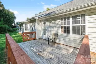 11609 Long Forest Dr, Charlotte, NC 28269 - Photo 26