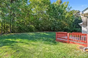 11609 Long Forest Dr, Charlotte, NC 28269 - Photo 28