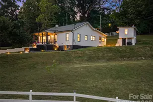 24 Blessing Way, Burnsville, NC 28714 - Photo 2