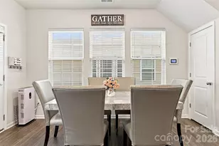 12732 Wandering Brook Dr, Charlotte, NC 28273 - Photo 8