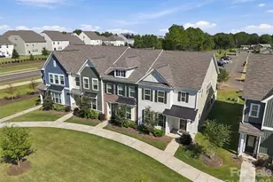 12732 Wandering Brook Dr, Charlotte, NC 28273 - Photo 38