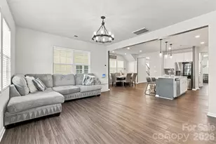 12732 Wandering Brook Dr, Charlotte, NC 28273 - Photo 18